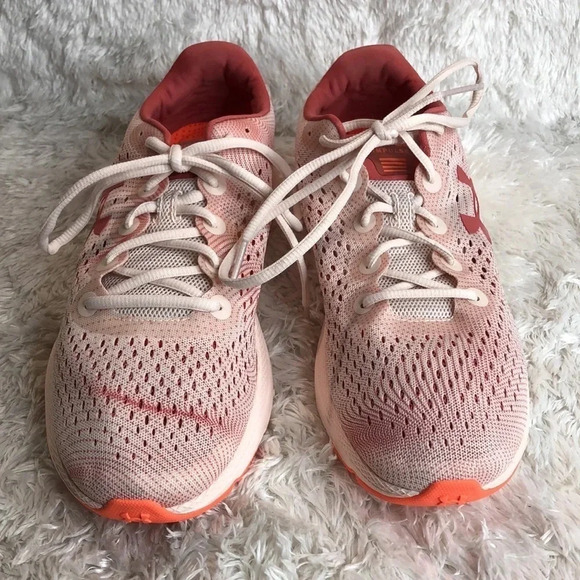 UNDER ARMOUR Charged Impulse Running Shoes - Picture 5 of 10